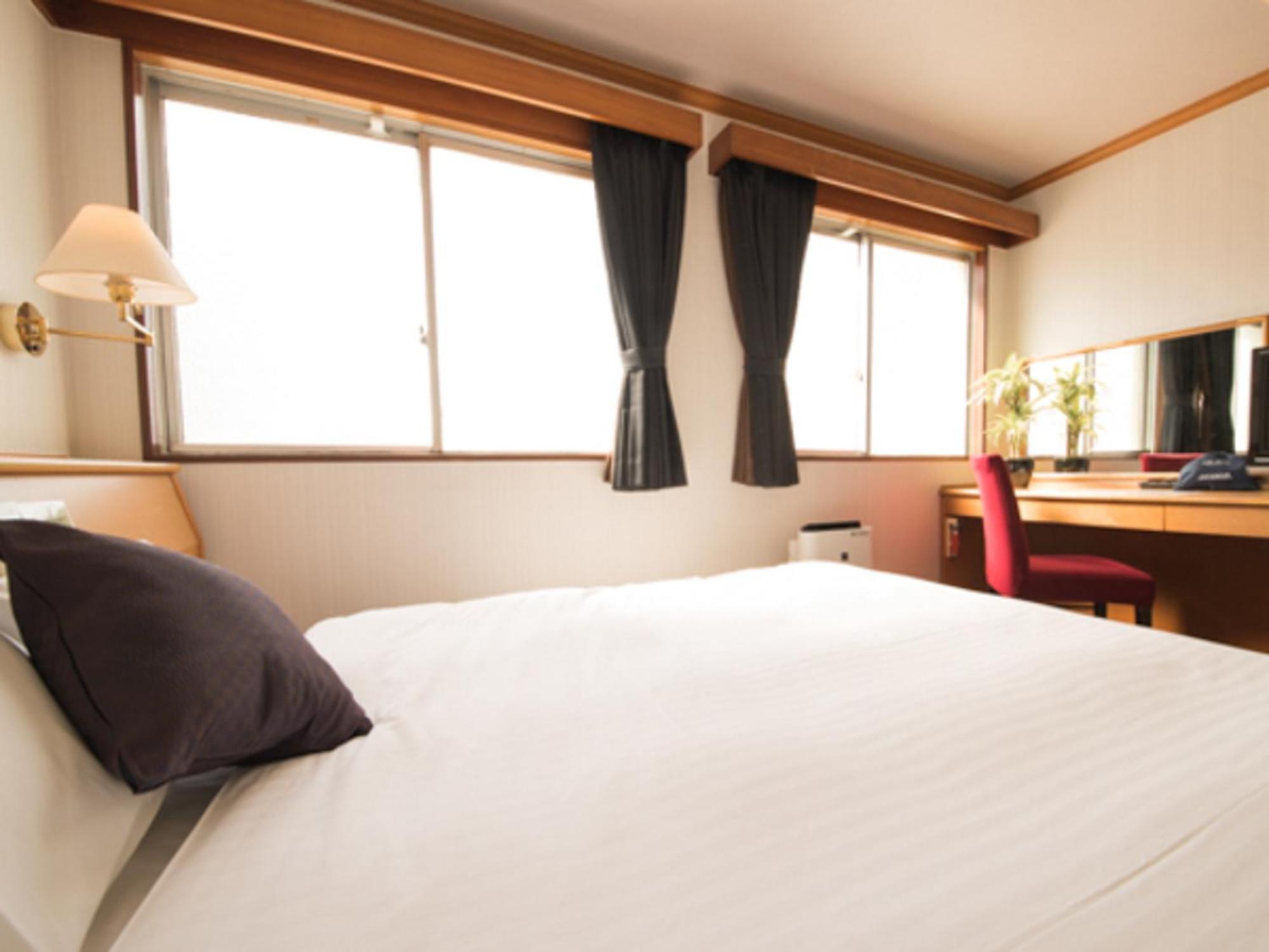 Hotel Livemax Budget Naha Tomarikou Exterior foto