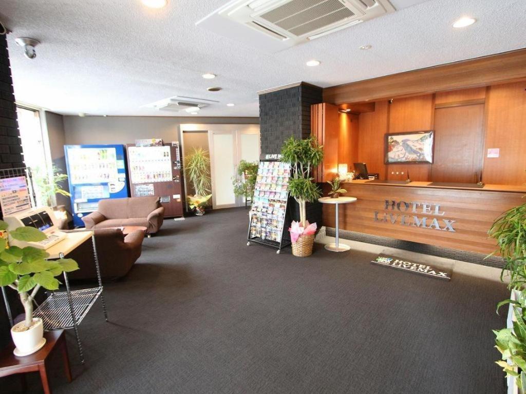 Hotel Livemax Budget Naha Tomarikou Exterior foto
